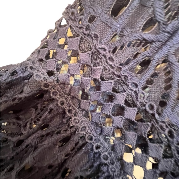 NWOT Navy Suzanne Betro Long Sleve Top - Picture 4 of 12